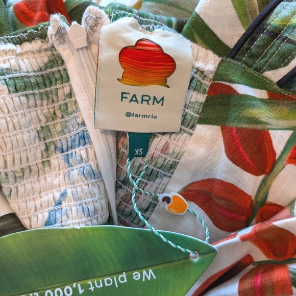 NWT Farm Rio Midnight Macaw Jumpsuit - Picture 7 of 15